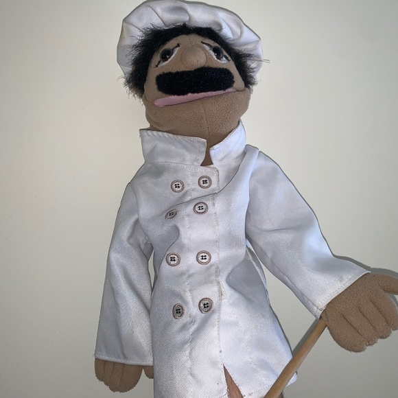 Chef pee pee puppet Signed by Logan thirtyacre - Picture 1 of 15